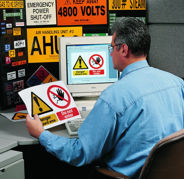 Znaki bezpieczeństwa zgodne z normą ISO 7010 do stosowania w trudnym środowisku przemysłowym